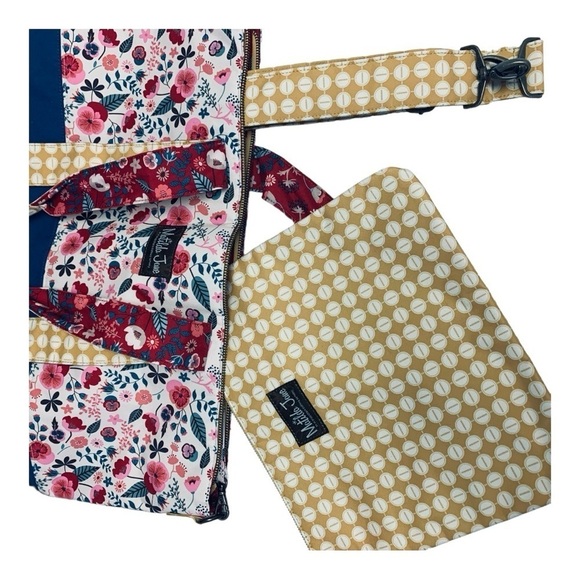 Matilda Jane women’s Large Bag Set Diaper or Tote Bag - Picture 2 of 7